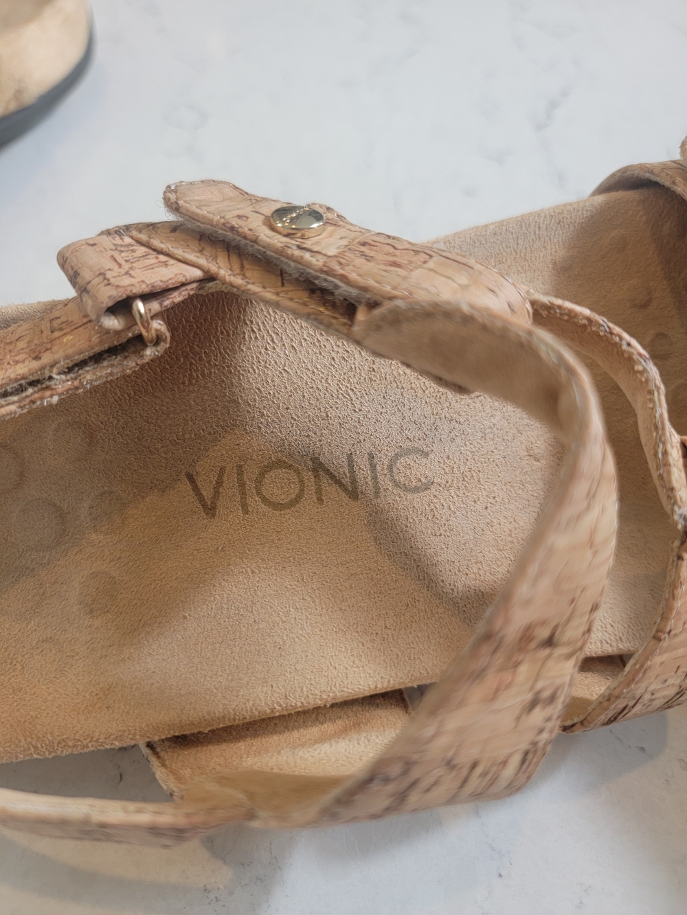 Vionic Cork-Textured Tan Strappy Sandals - Picture 4 of 9